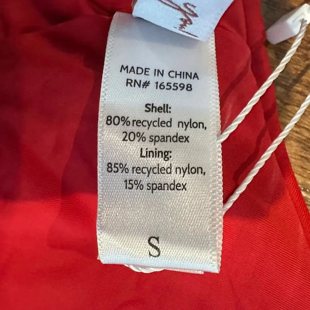 Andie Valencia Bikini Top Women’s Small Red NWT Swim Top Supportive Minimalist - Picture 7 of 9